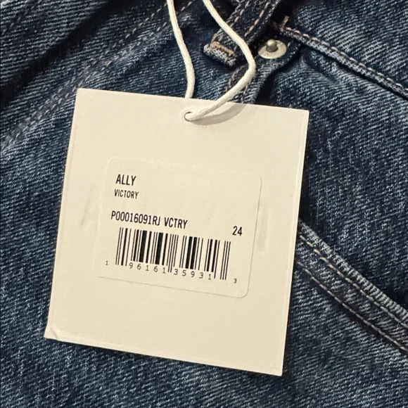 Pistola Ally Boot Cut Jean in Victory - Picture 3 of 4